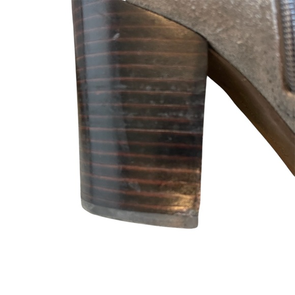 Vince Camuto Sabana Knee High Suede Grey Round Toe Boots with Stacked Heel - Picture 13 of 16